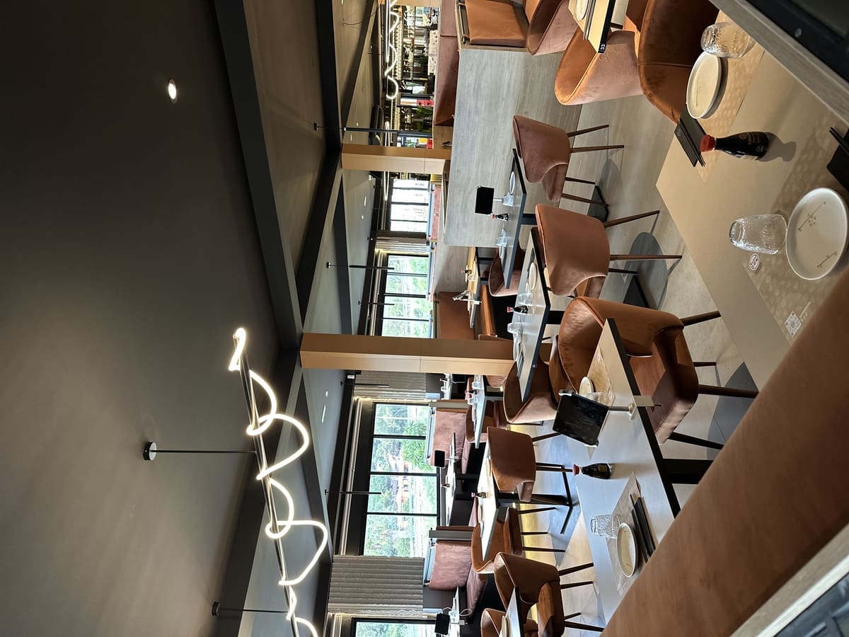 Interior restaurante Marbella